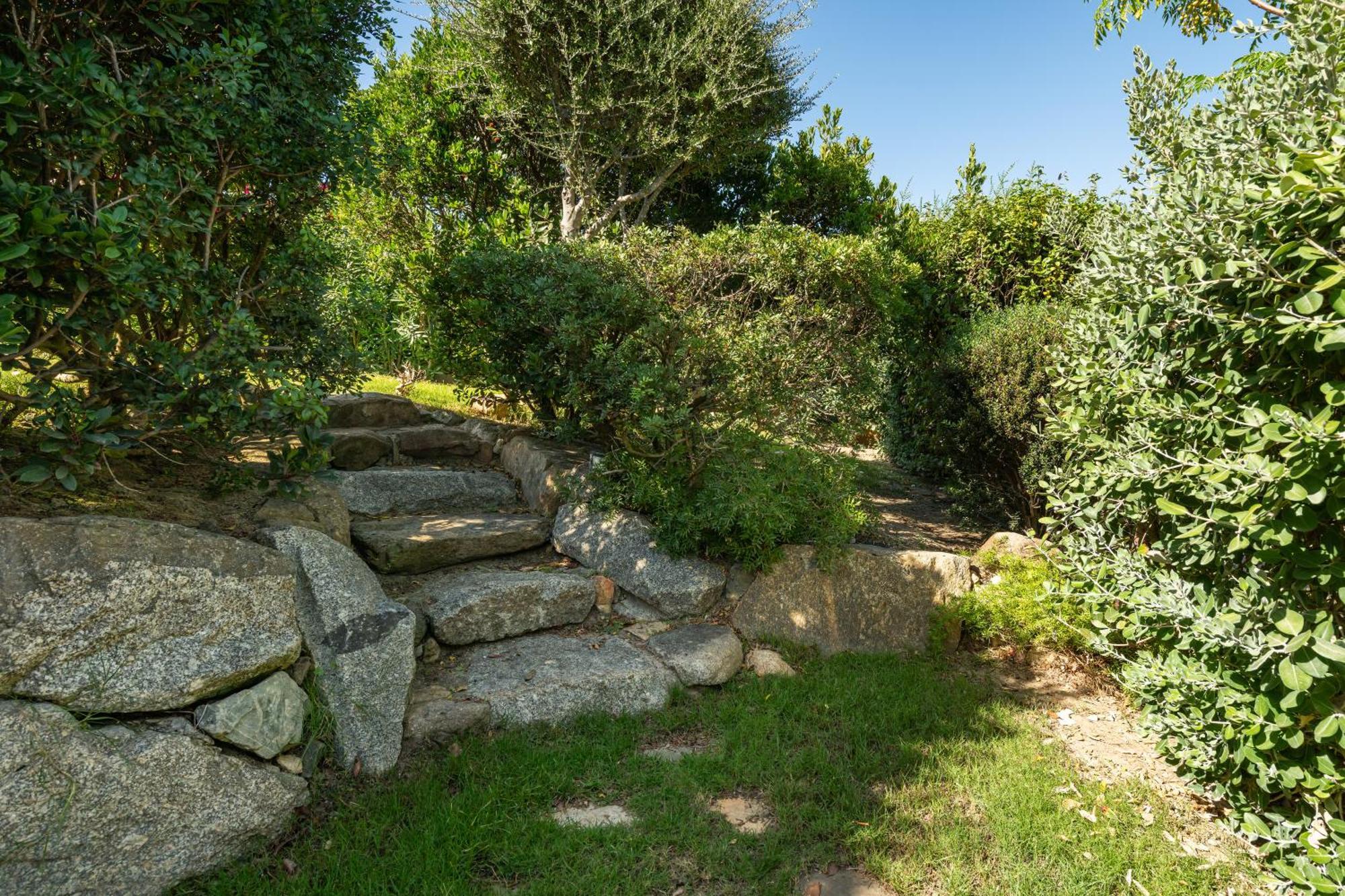 Villa Bouganville Cala Sinzias カスティアーダス エクステリア 写真