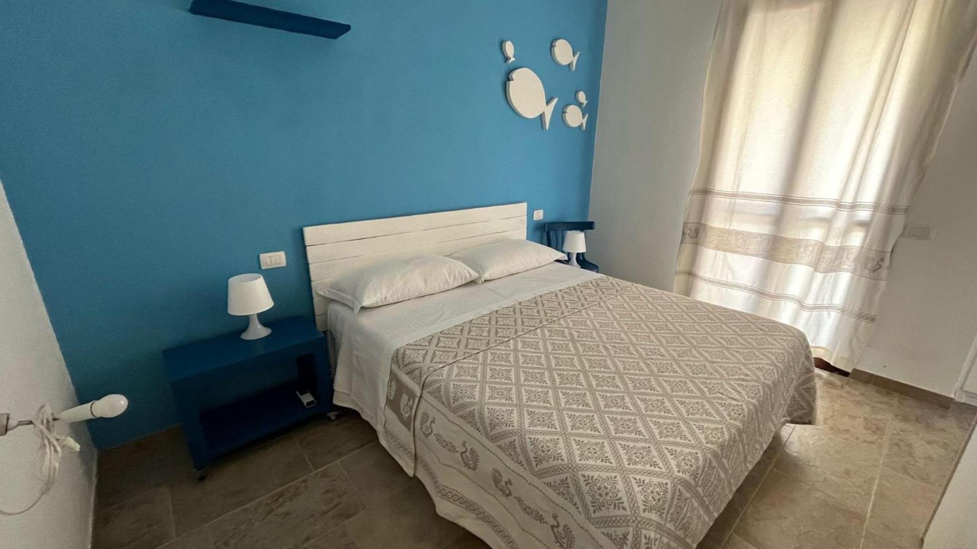 Villa Bouganville Cala Sinzias カスティアーダス エクステリア 写真